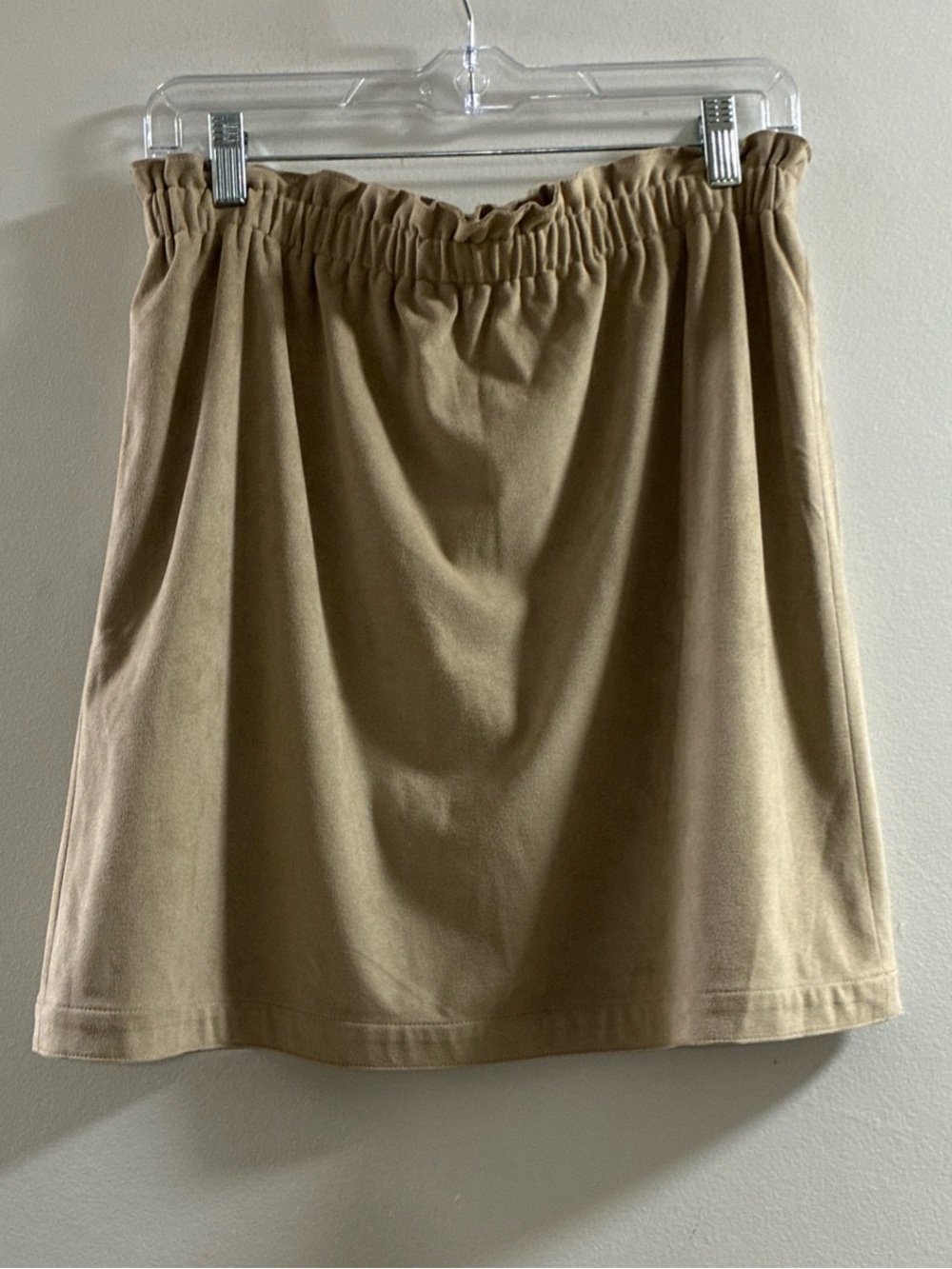 LOFT Outlet Neutral Tan Elastic-Waist Mini Skirt